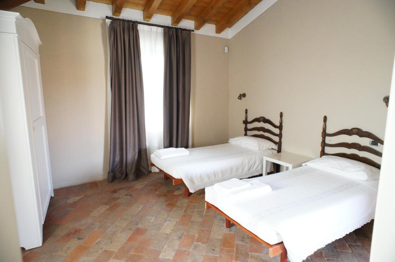 Corte Breda, Agriturismo Bed&Breakfast Chiari Exteriör bild
